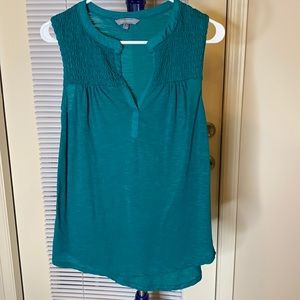 Basic deep green sleeveless top
